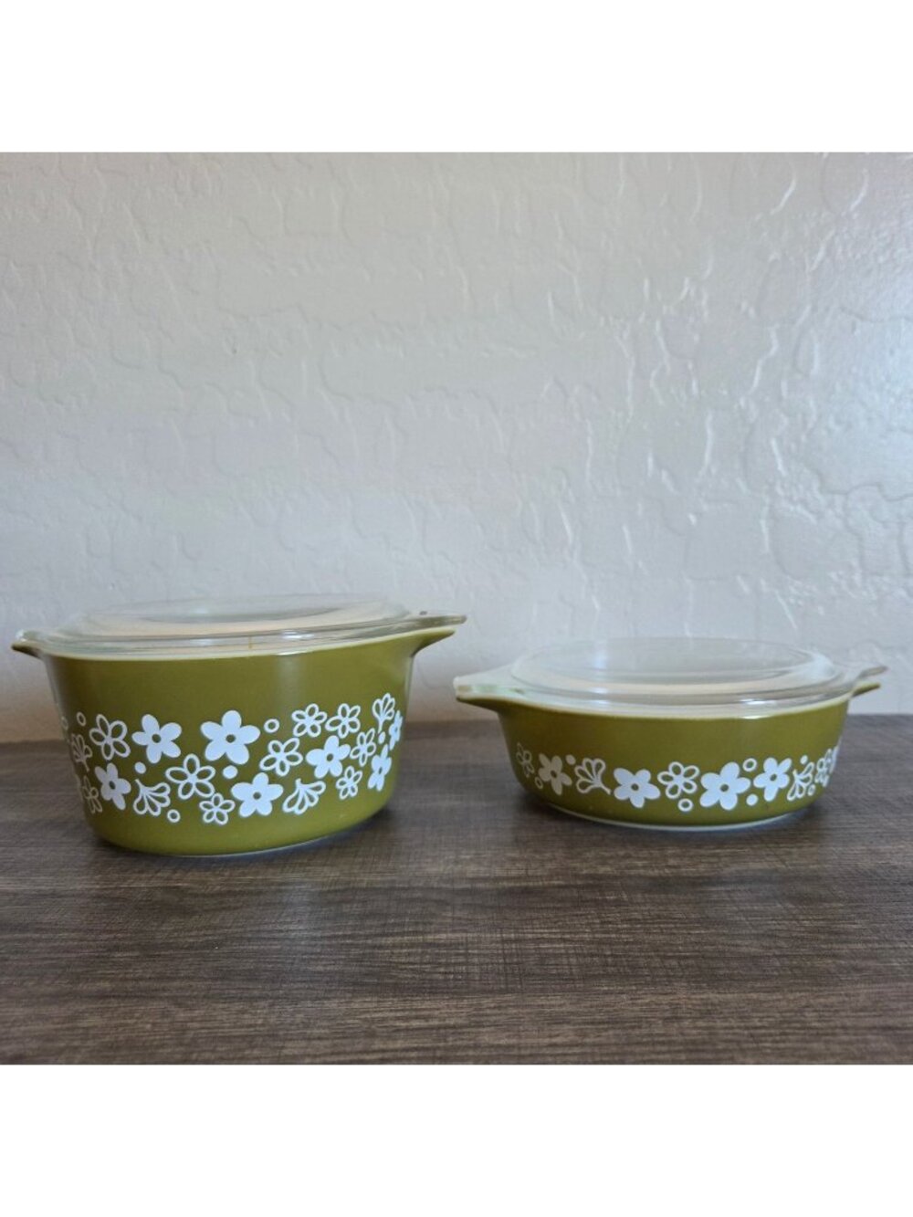 Vintage Pyrex Spring Blossom Casserole Dish w Lid Set of 2 Green Crazy Daisy 70s